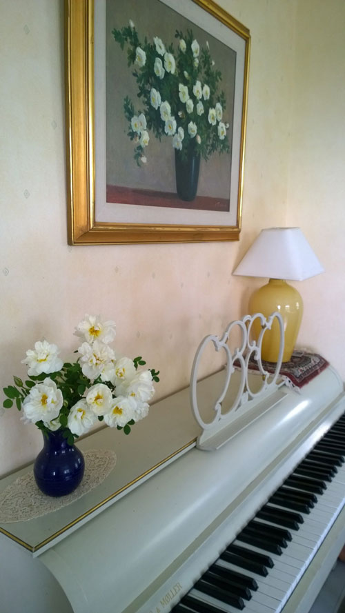 Matkasen piano.